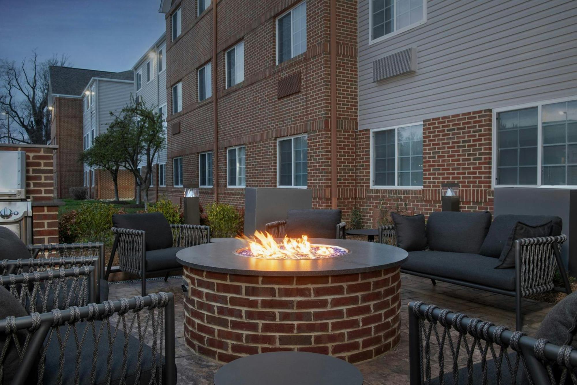 Towneplace Suites By Marriott Annapolis Exterior foto